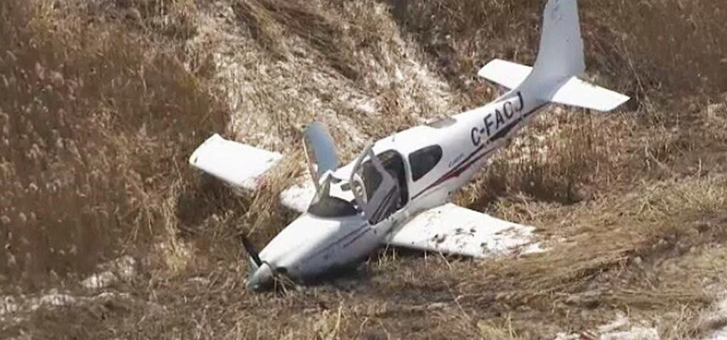 Choque de aviones en pleno vuelo en Canadá: dos pilotos muertos | Internacionales