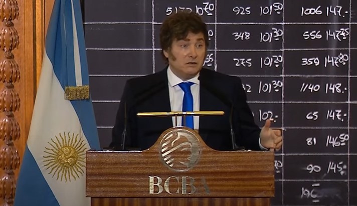 Milei dijo que vetará las leyes aprobadas por el Senado: "Si se cae, vamos a judicializar" | Política