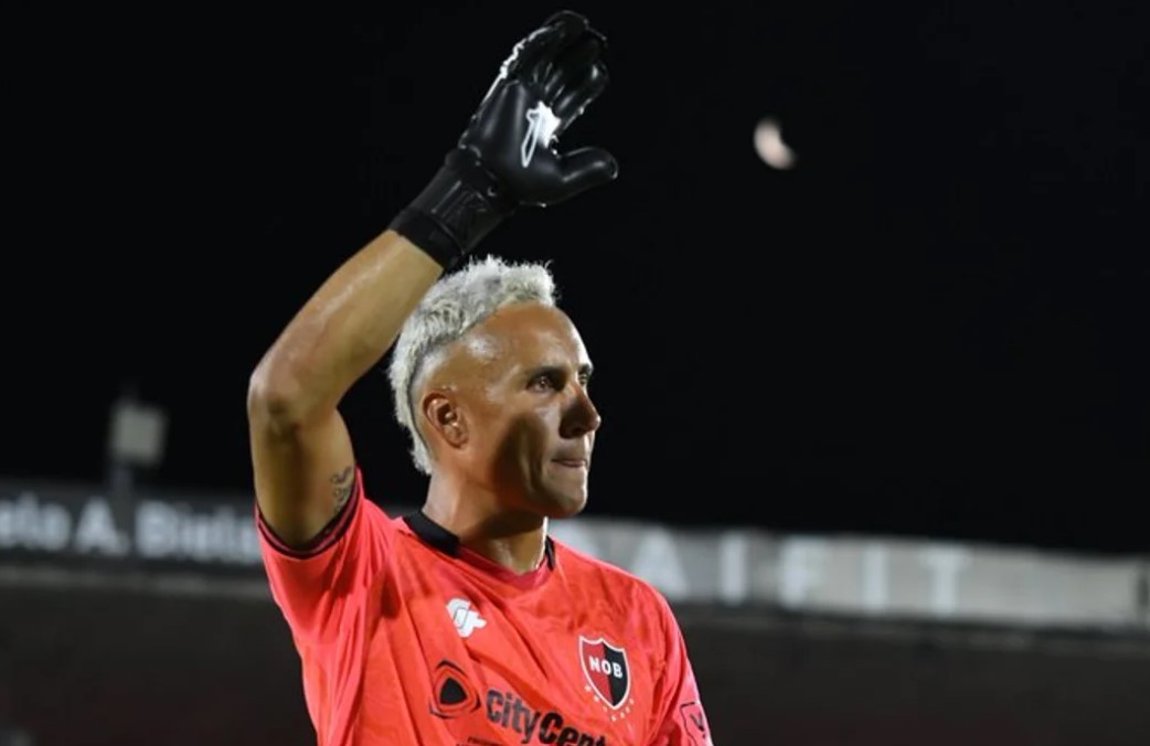 Escándalo en Newell's: Keylor Navas se declaró en rebeldía y se niega a jugar | Deportes