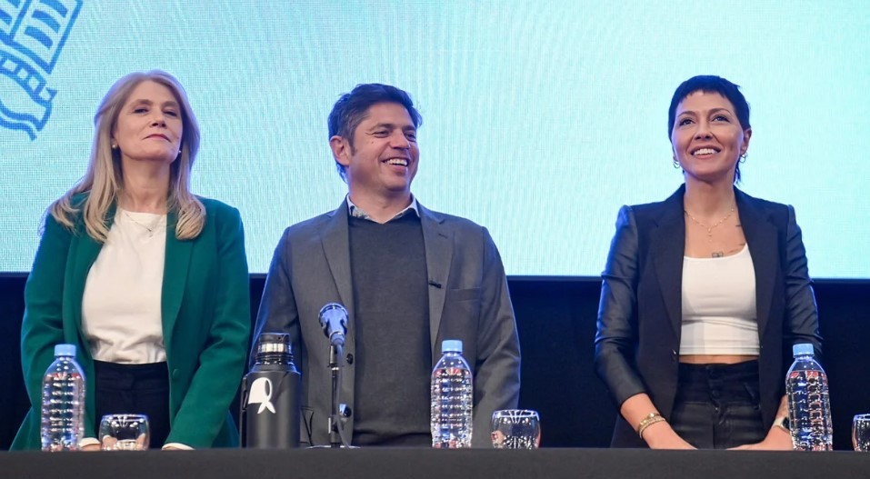 Axel Kicillof y Mayra Mendoza tuvieron un gesto de unidad en plena campaña y compartieron un acto en Quilmes | Política