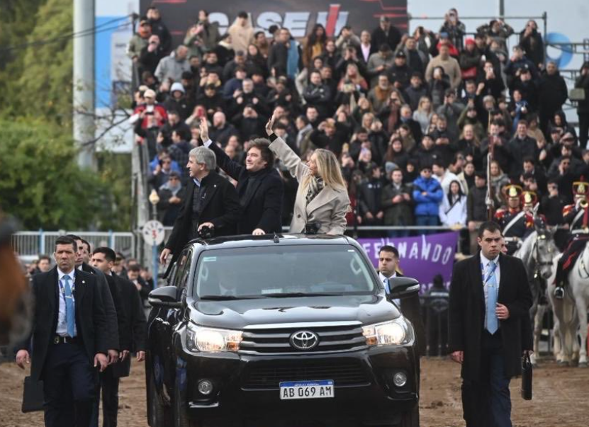 Milei copó La Rural y la ausencia de Villarruel marcó el acto central | Política