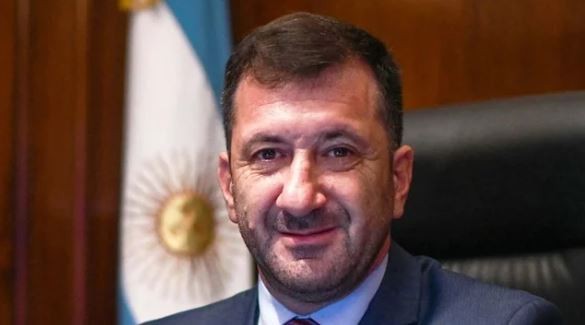 Ordenaron la captura a nivel nacional e internacional de Edgardo Kueider | Política