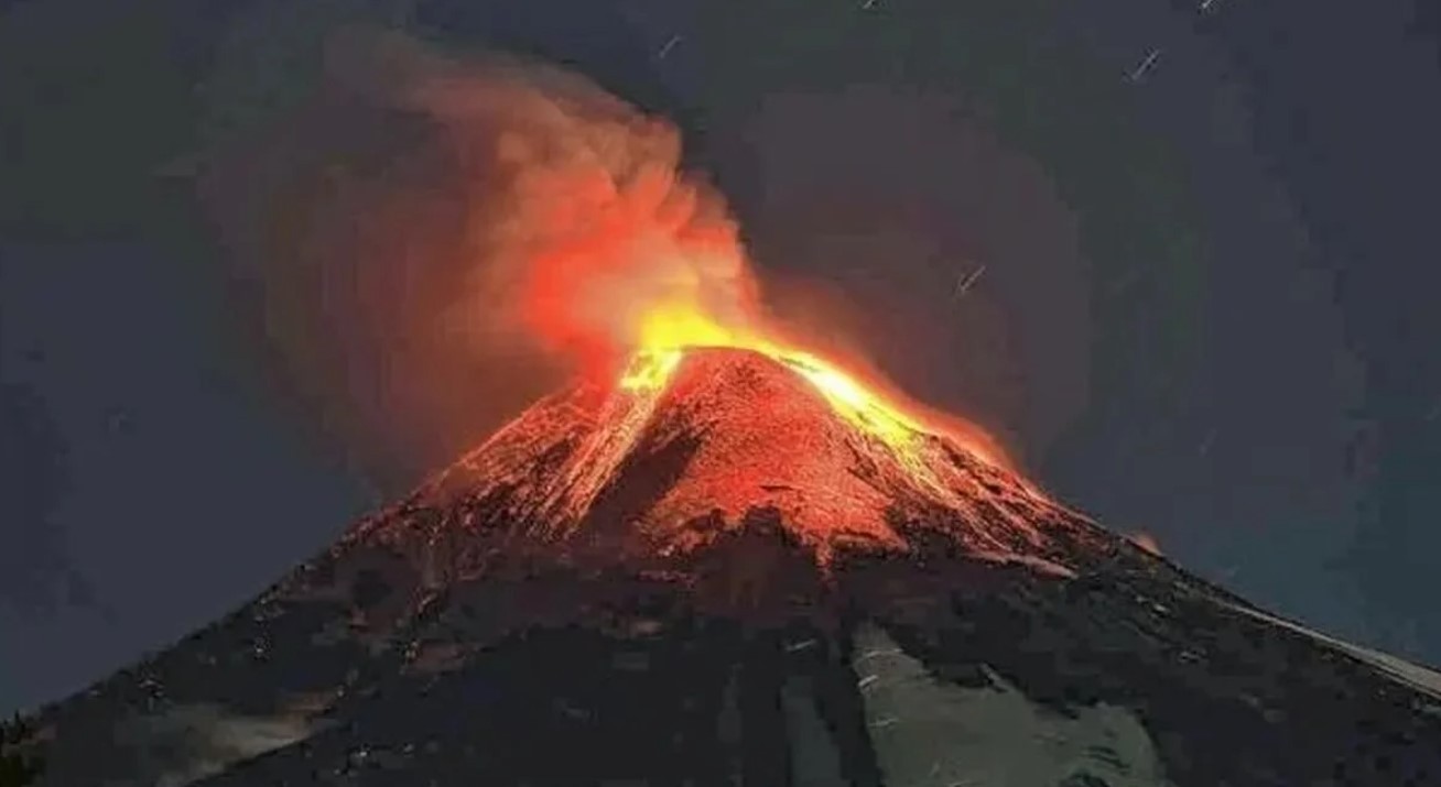 Entró en erupción el volcán Klyuchevskaya Sopka de Rusia tras el fuerte terremoto | Internacionales