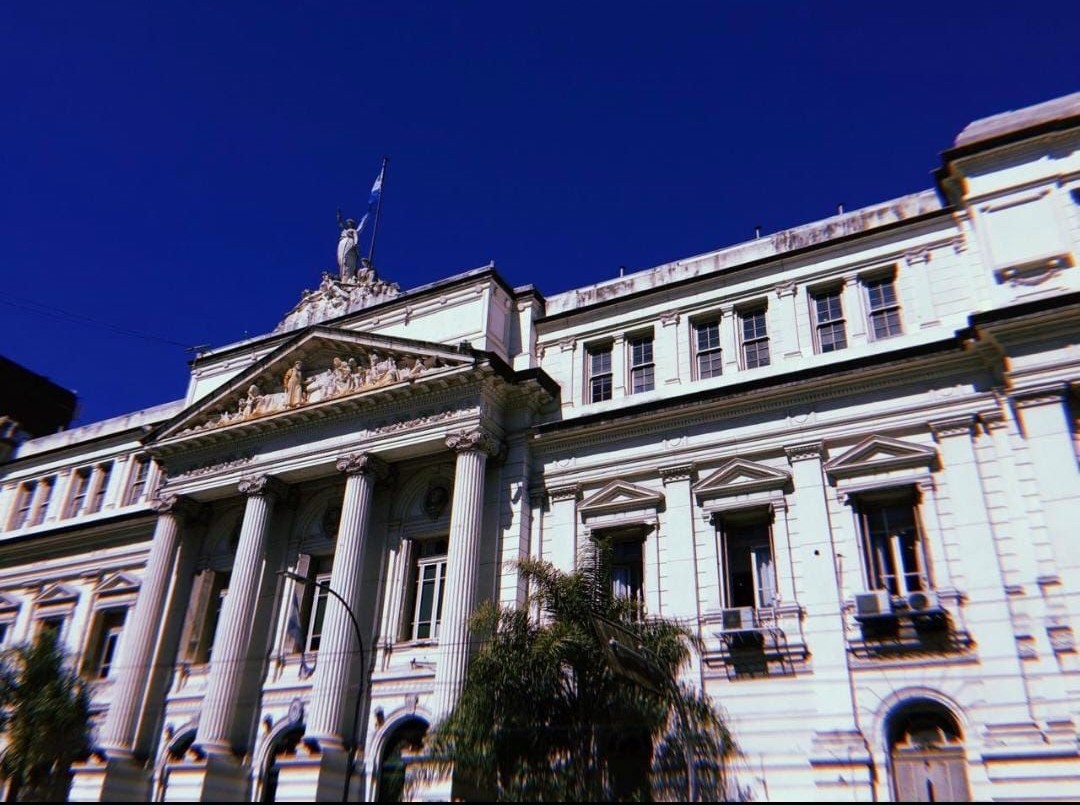 Cae el trabajo formal: casi 170.000 puestos menos que en diciembre de 2023 | Economía