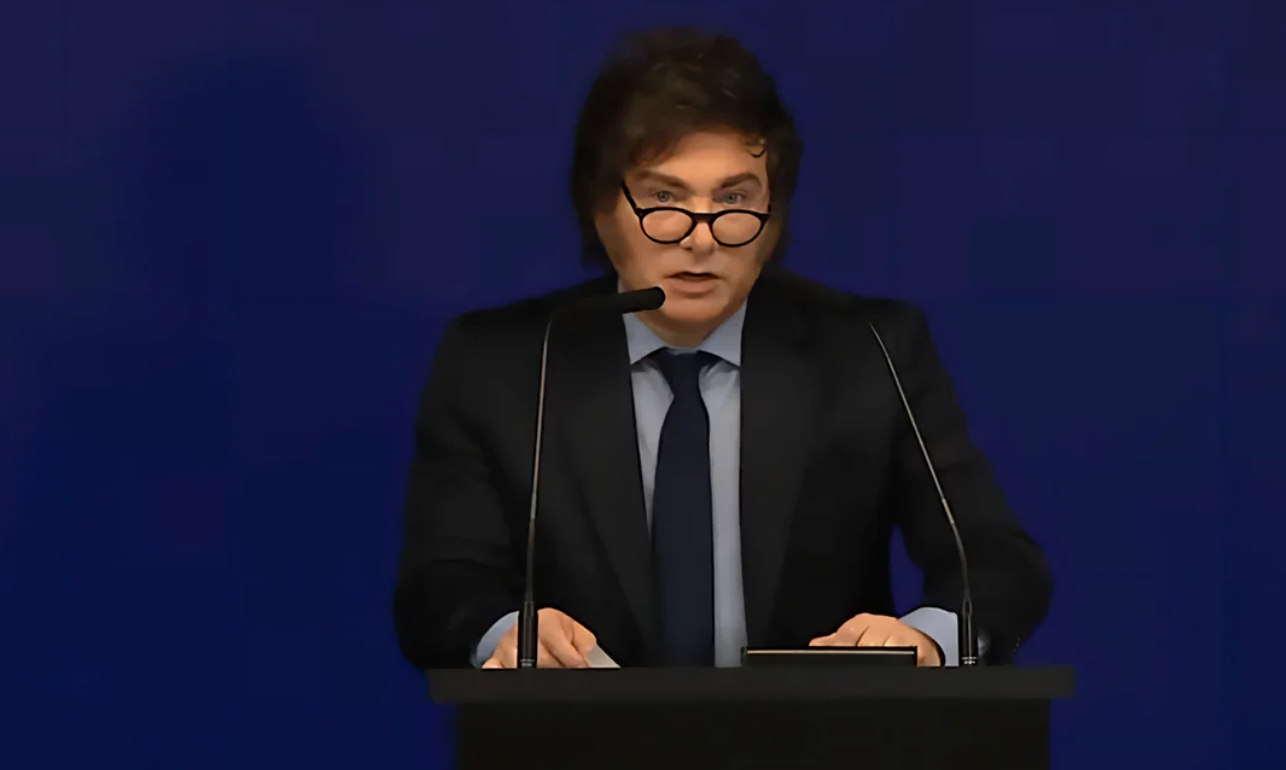 "Si no llegaran a fin de mes, la calle estaría llena de cadáveres": la polémica frase de Javier Milei | Política
