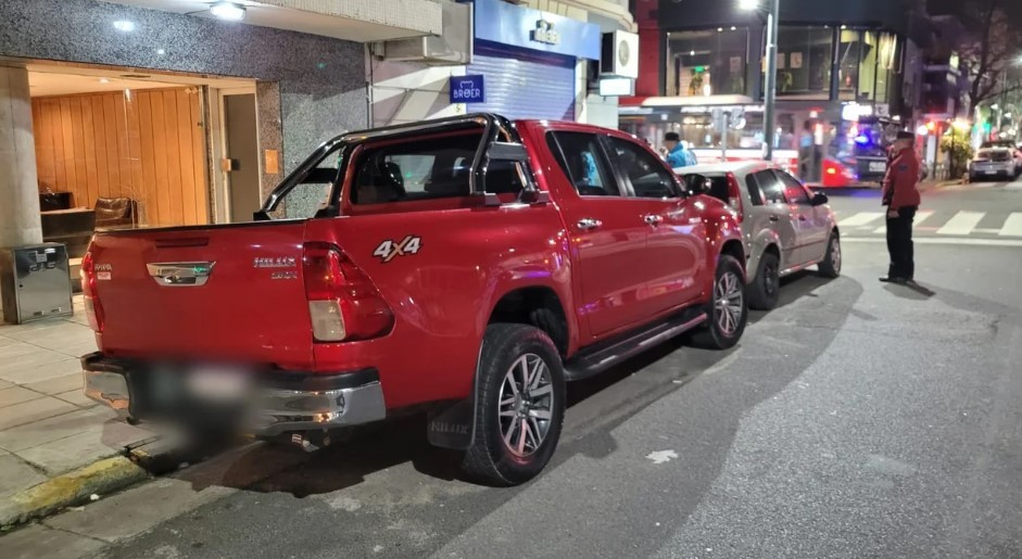 Detuvieron a dos adolescentes de 16 años que robaban camionetas en Palermo | Actualidad