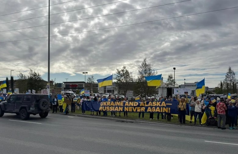 Alaska: manifestaciones de partidarios de Ucrania | Internacionales