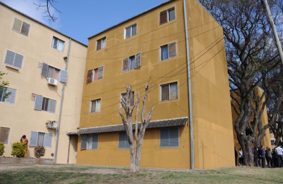 Brutal doble crimen de trillizas de 72 años en Rosario: las mataron a golpes en su casa | Actualidad