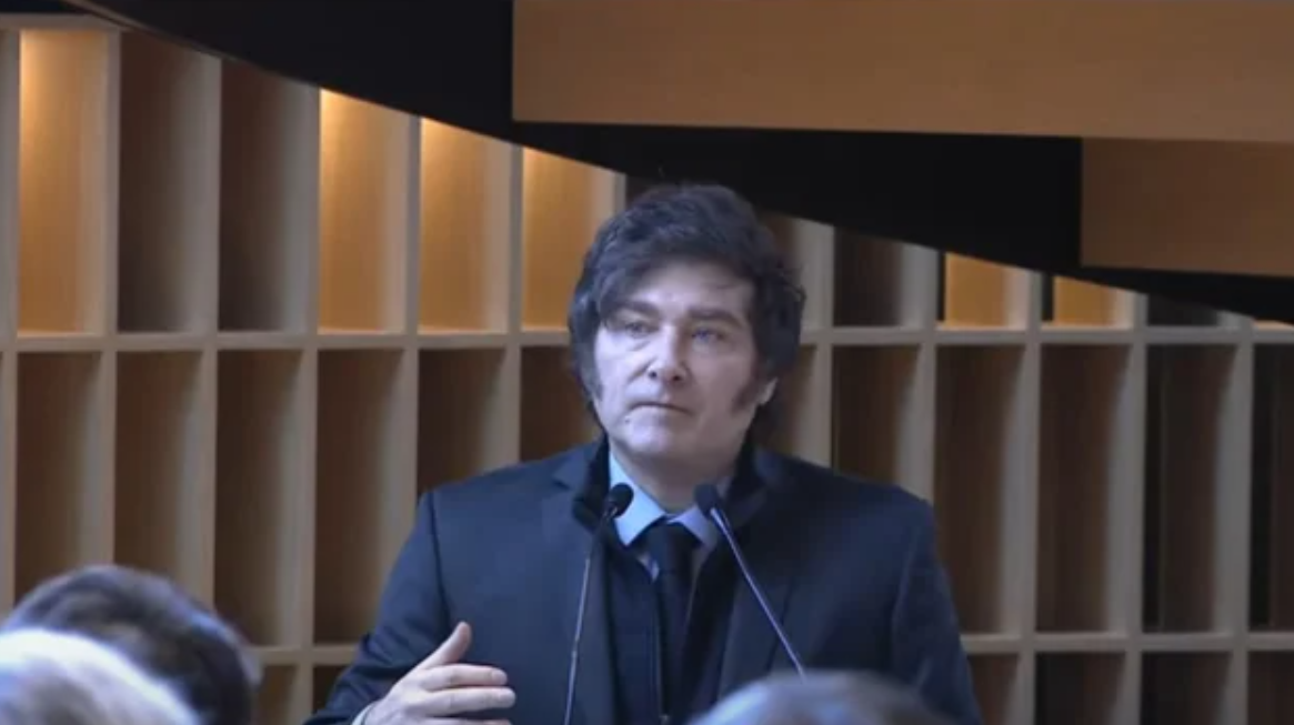 Milei, en medio del escándalo: "No me importa el daño que puedan hacerme de acá a las elecciones" | Política