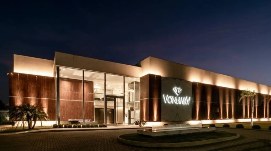 Cautela en el búnker de La Libertad Avanza: aceptan una derrota, pero hacen foco en la diferencia | Política