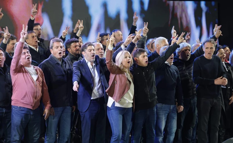 Kicillof consolida su figura en la interna del peronismo y se proyecta para el 2027 | Política