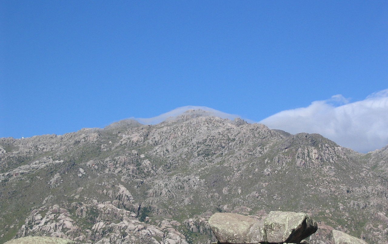 Rescate aéreo en el Cerro Champaquí: asistieron a un adulto mayor que se descompensó | Actualidad