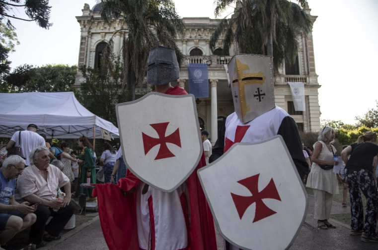 Rosario revive el arte medieval con un homenaje a Tolkien | Actualidad