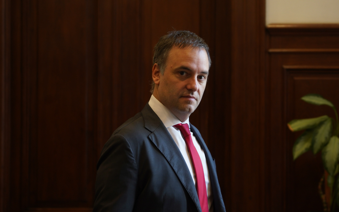 Adorni, tras la derrota electoral bonaerense: "Cometimos errores, pero no vamos a modificar el rumbo" | Política