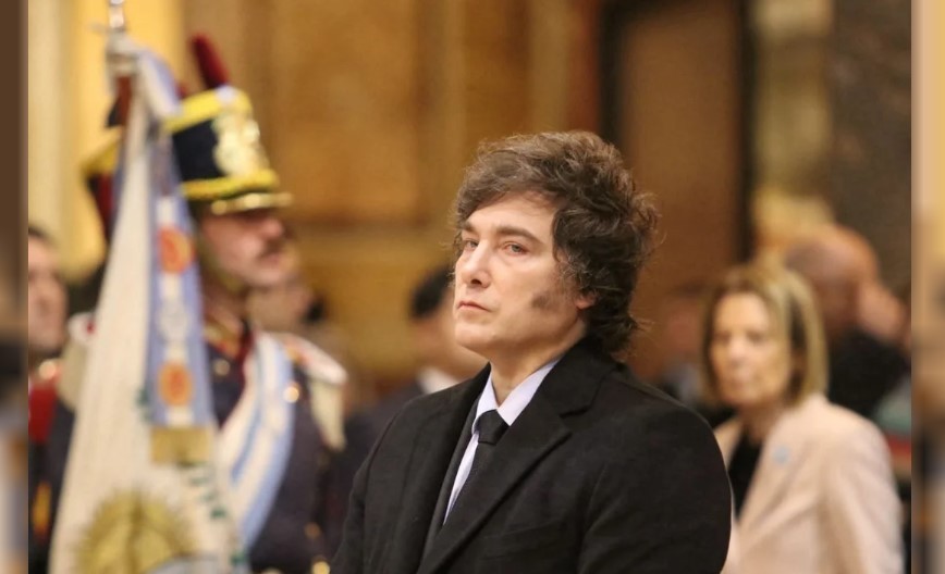 El superlunes de Javier Milei: mesa política, jura ministerial y cadena nacional por el Presupuesto 2026 | Política