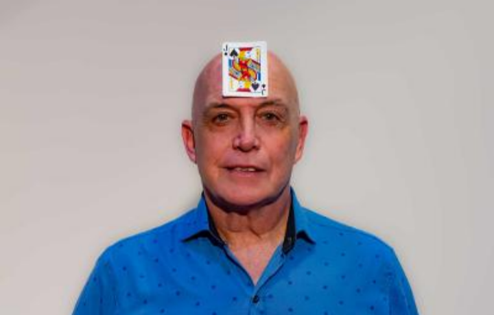 "Poker indio": conocer la carta de los demás pero no la propia | Espectáculos