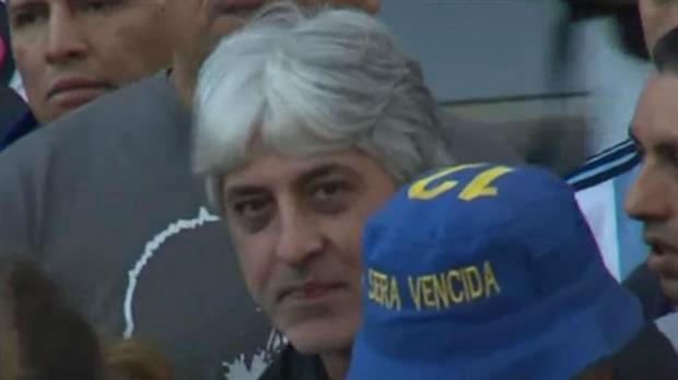 Pese a la prohibición para los barras, Rafa Di Zeo se mostró en las puertas de La Bombonera | Deportes