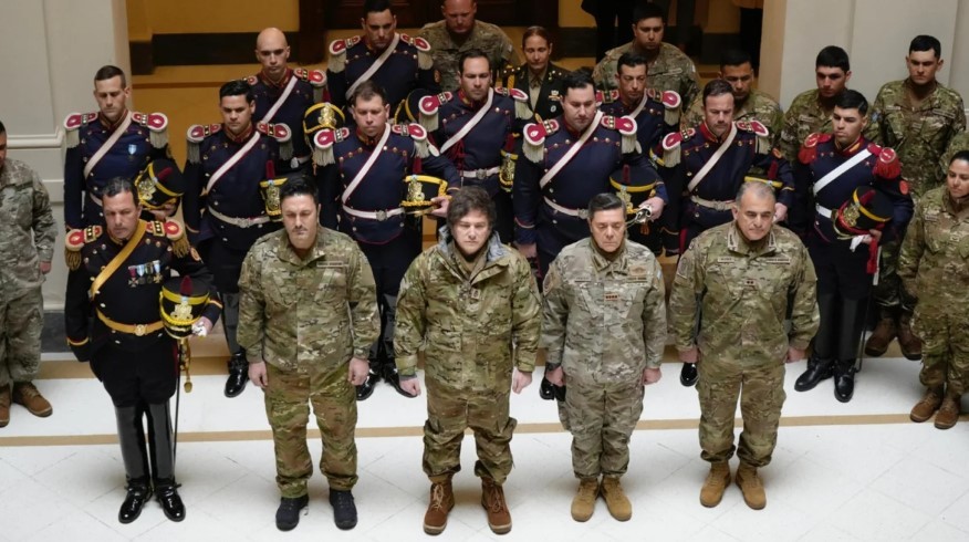 Programa “Familia Militar”: Adorni anunció descuentos de hasta el 50% para las Fuerzas Armadas | Política