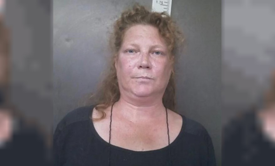 Ofrecen una recompensa de $10 millones para capturar a una mujer que mató a su yerno | Actualidad