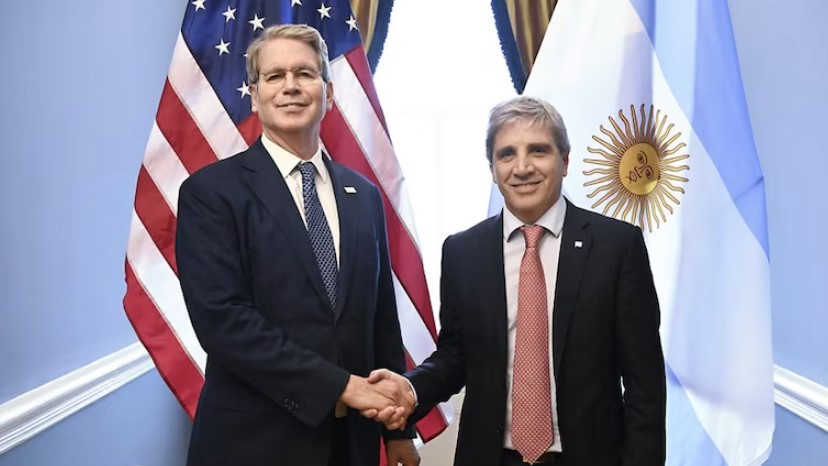 Bessent confirmó el apoyo a Argentina: compra de pesos y swap de US$20.000 millones | Política