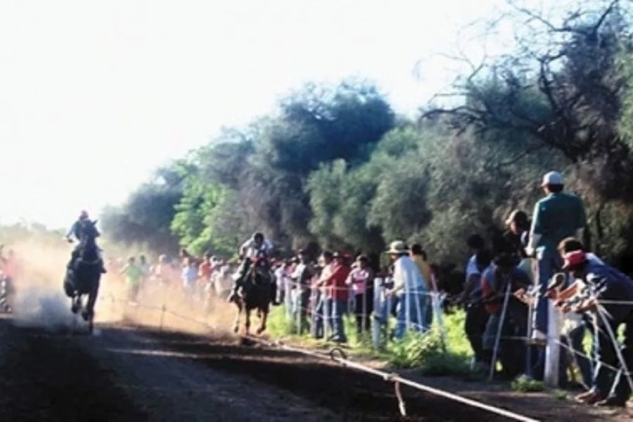 Batalla campal tras una carrera de caballos: un muerto y varios heridos | Actualidad