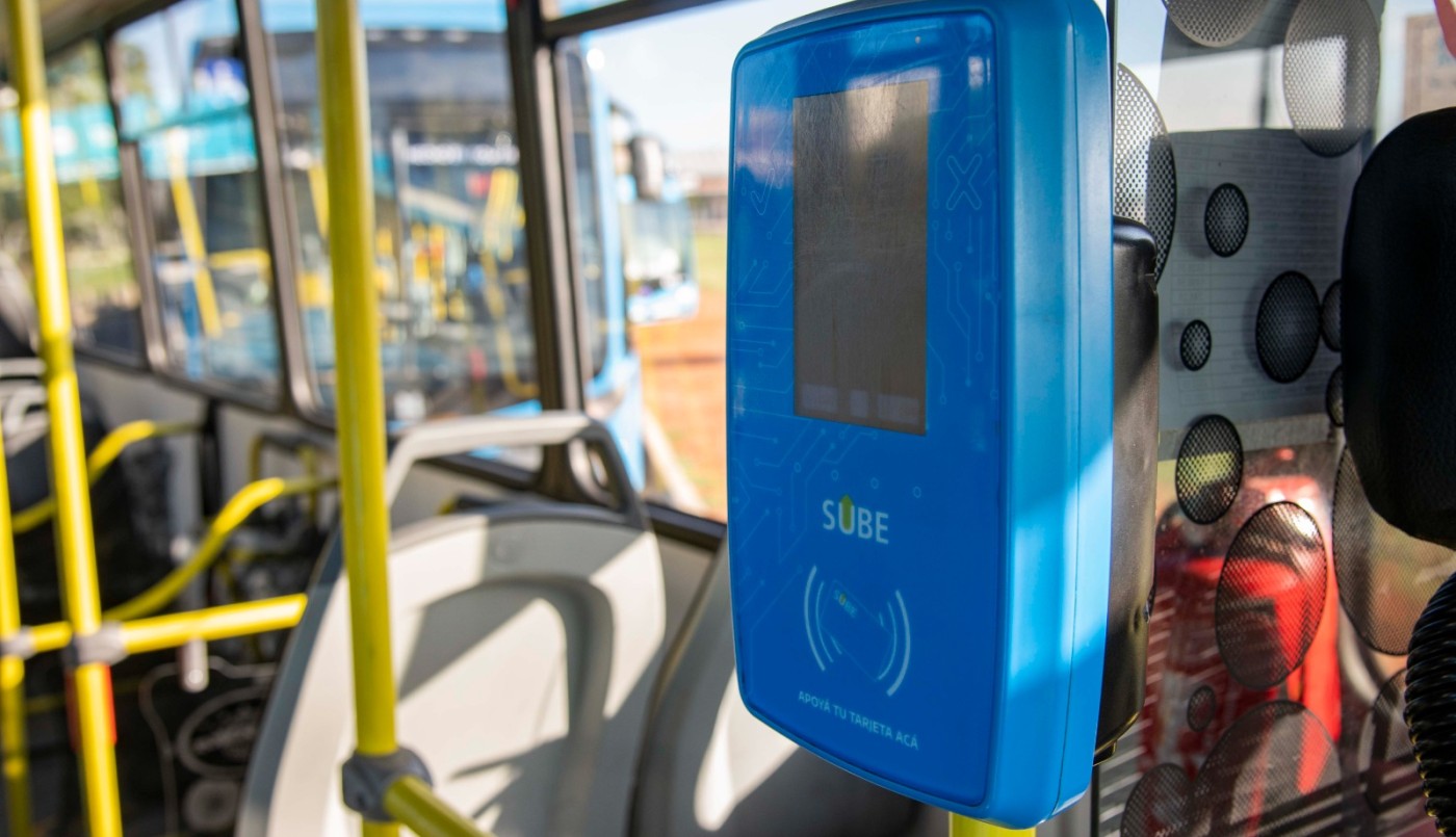 En Rosario, los colectivos y las bicicletas públicas son gratis para ir a votar este domingo | Actualidad