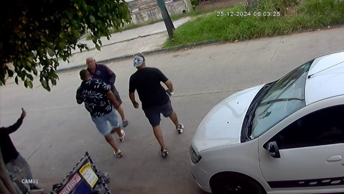 Comienza el juicio contra el expolicía por el crimen del colectivero en Navidad | Actualidad