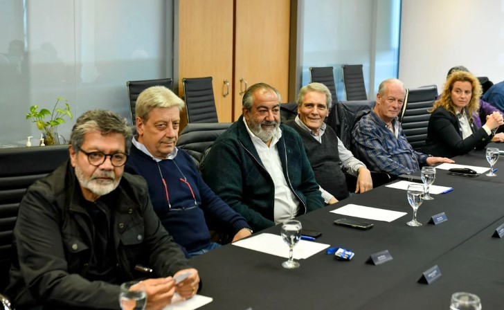 Reforma laboral: la CGT mantiene charlas “informales” con Santilli y espera convocatoria del Gobierno | Política