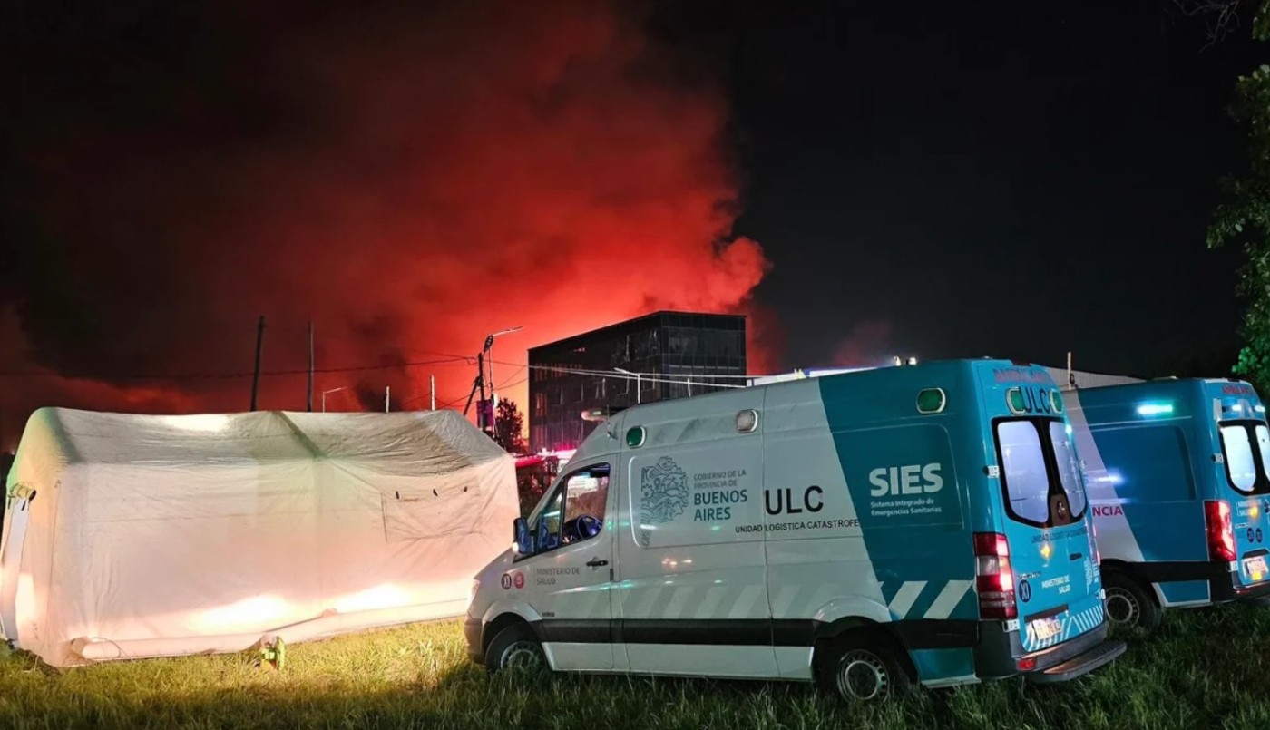 Incendio en Ezeiza: todas las personas asistidas están fuera de peligro | Actualidad