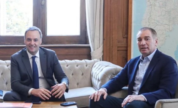 El Gobierno afina la estrategia para lograr las sesiones extraordinarias | Política