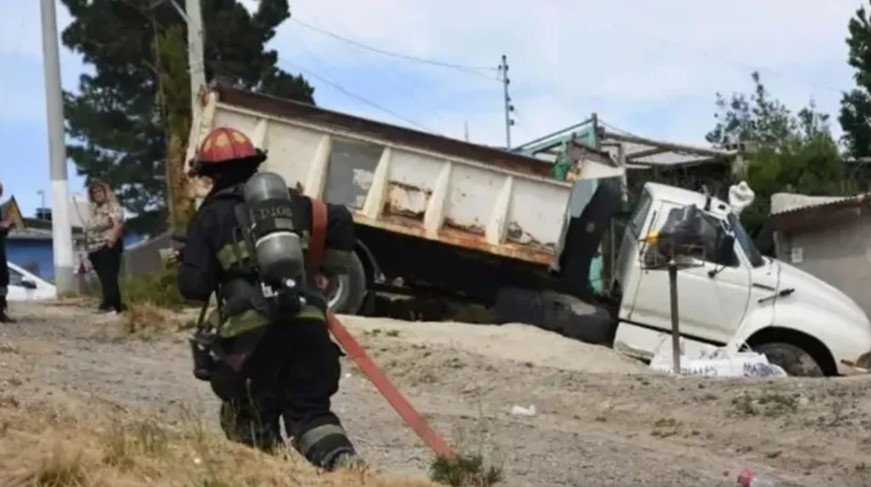 Tragedia en Comodoro Rivadavia: murió un hombre arrollado por su propio camión | Actualidad