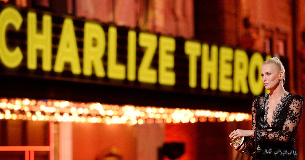 El desgarrador relato de Charlize Theron sobre el asesinato de su padre a manos de su madre | Espectáculos