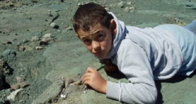 Un nene de 7 años encontró el primer dinosaurio en suelo chileno | Internacionales