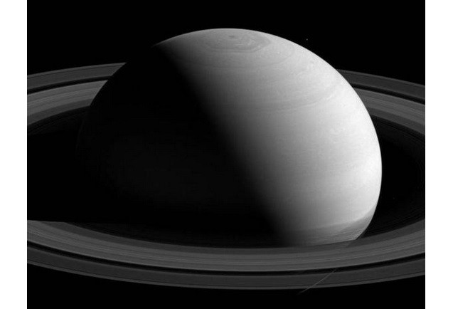 La NASA consigue tomar esta impresionante foto de Saturno y sus anillos | Internacionales