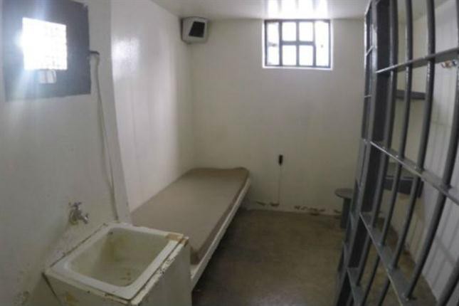 Dos minutos dentro de la celda del Chapo Guzmán | Internacionales