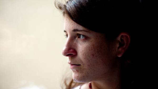 Duro relato de una mujer secuestrada por ISIS: "No son humanos, sólo piensan en matar" | Internacionales