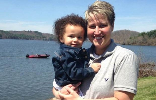 Demandó a la clínica porque la inseminaron con esperma de un hombre negro | Internacionales