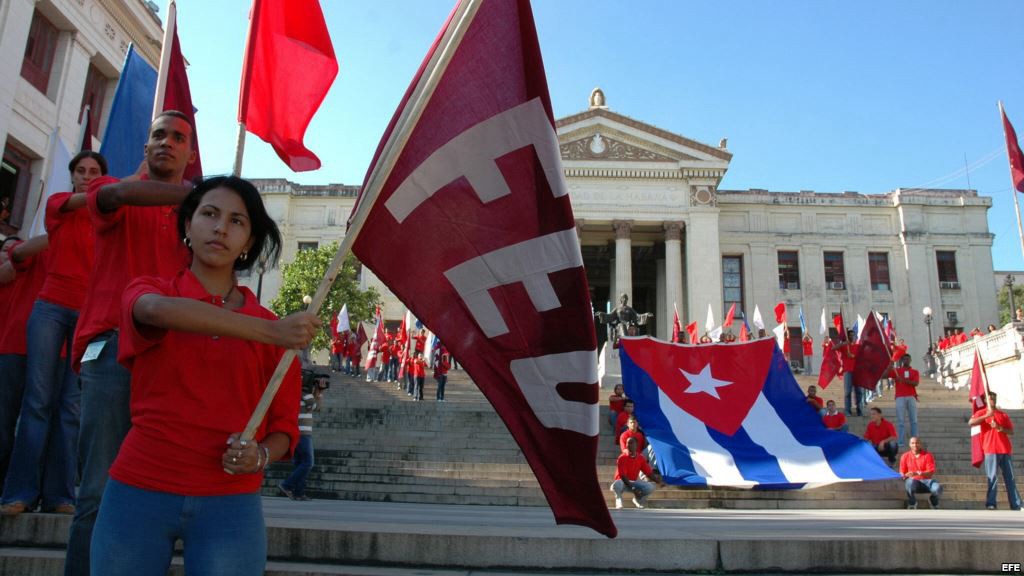 Dominar el inglés será requisito "indispensable" para universitarios en Cuba | Internacionales