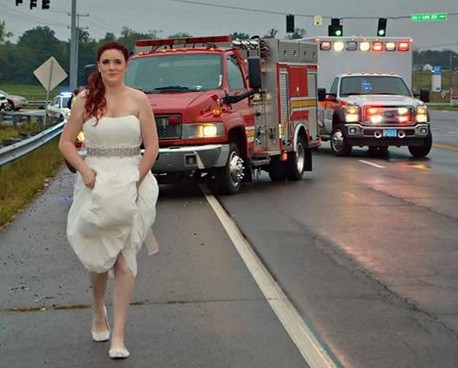 La historia de la médica que abandonó su boda para asistir a un familiar accidentado | Internacionales