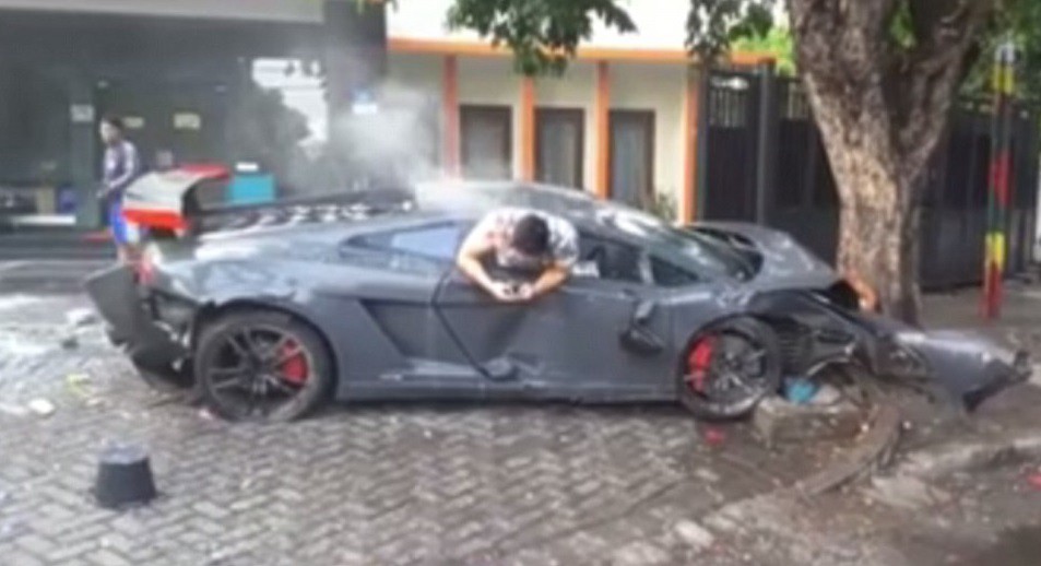 Video: tras atropellar y matar, se puso a mandar mensajes de texto | Internacionales