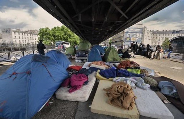 París abrirá un "campamento humanitario" para refugiados ajustado a las normas de la ONU | Internacionales