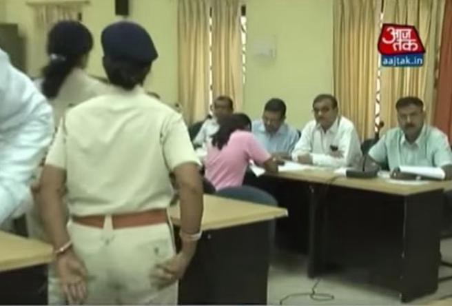 Enviaron a la cárcel a una estudiante de 17 años por hacer trampa en los exámenes | Internacionales