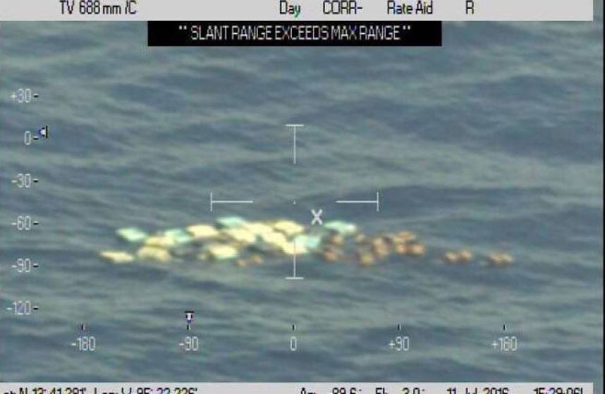 La Marina mexicana encuentra casi una tonelada de cocaína flotando en altamar | Internacionales