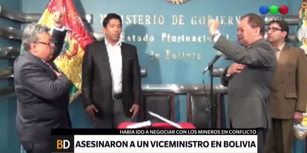 Bolivia: "encadenaron" al alcalde un pueblo por no cumplir con sus promesas | Internacionales