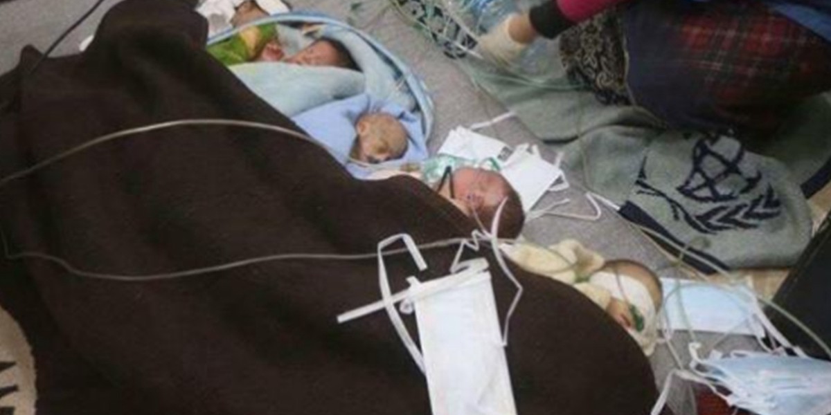 Aleppo: por la falta de hospitales, ponen a bebés prematuros en la calle | Internacionales