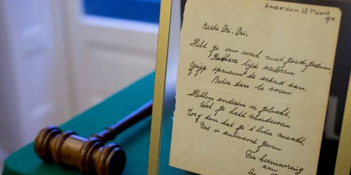 Subastan un poema de Ana Frank por 140.000 euros | Internacionales