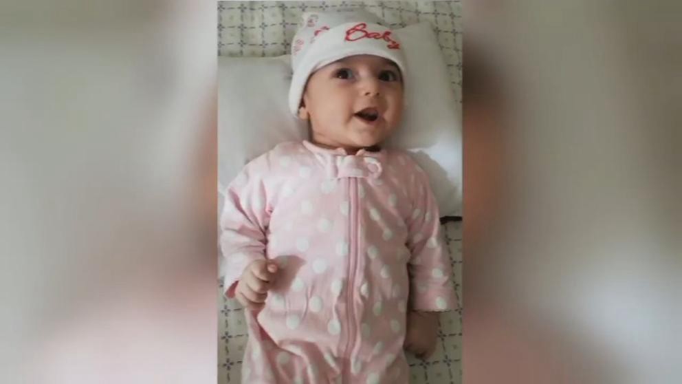 EE.UU. hace una excepción y permitirá entrar a un bebé iraní que necesita una cirugía urgente | Internacionales