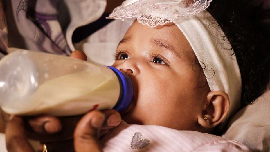 Tocaron a su puerta: "Su hija murió en combate, pero ésta es su nieta" | Internacionales