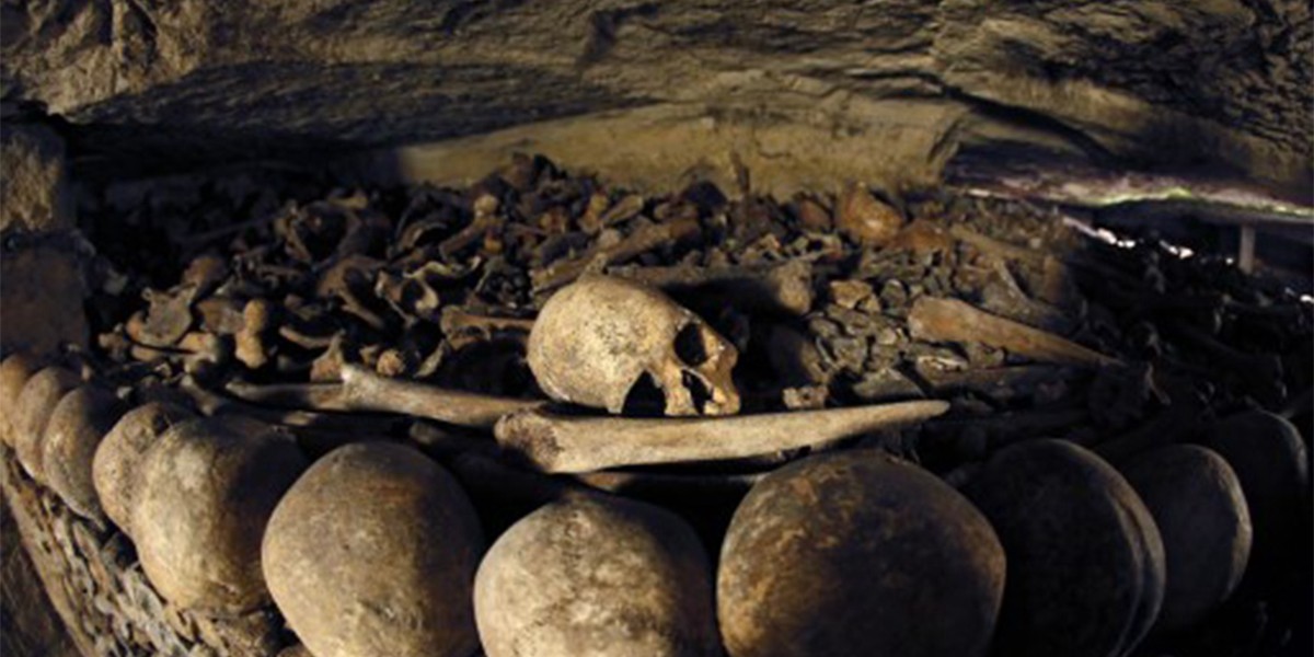 Rescataron a dos adolescentes perdidos en las Catacumbas de París | Internacionales