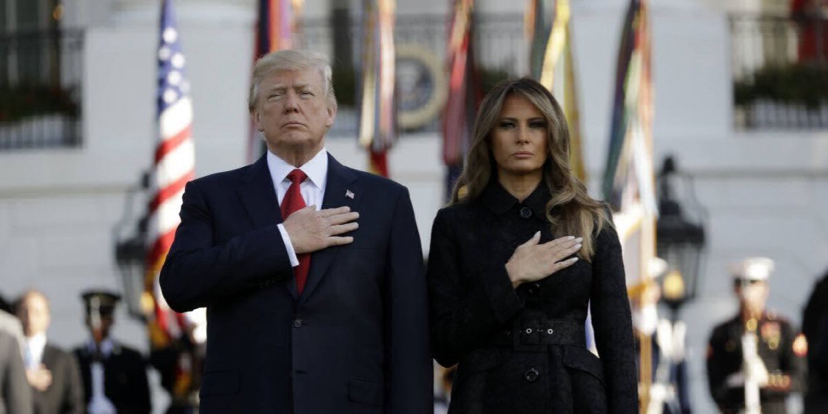 #16Años Donald y Melania Trump pidieron un minuto de silencio en homenaje a las víctimas del 11S | Internacionales